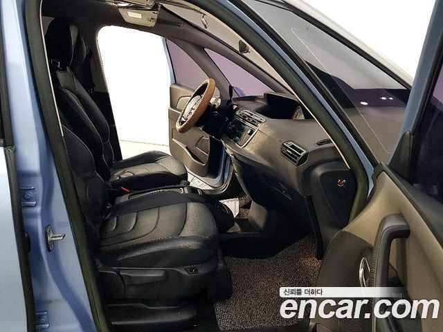 Citroën / DS C4 Picasso 2015 — photo 14