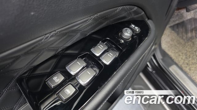 KG Mobility Rexton 2020 — photo 19