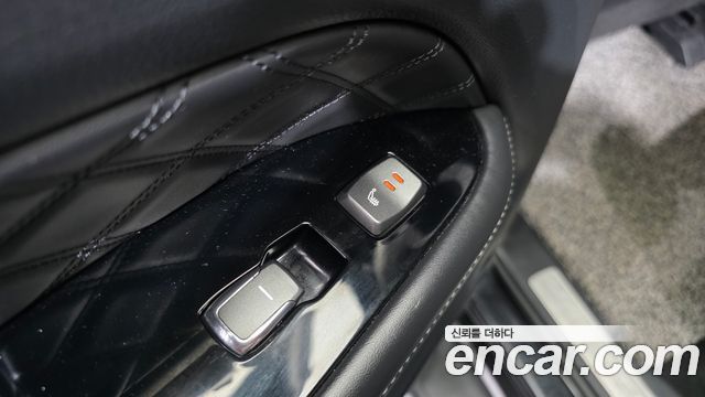 KG Mobility Rexton 2020 — photo 28