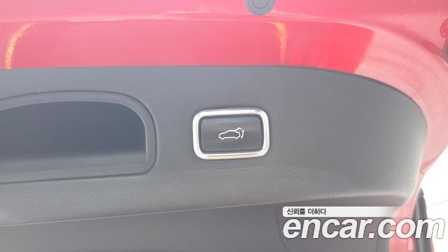 Kia Stinger 2018 — photo 25