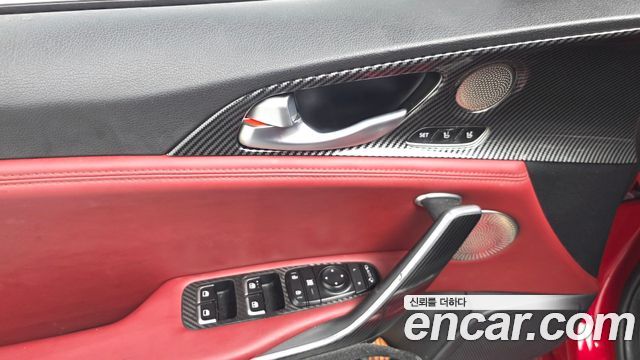 Kia Stinger 2018 — photo 29