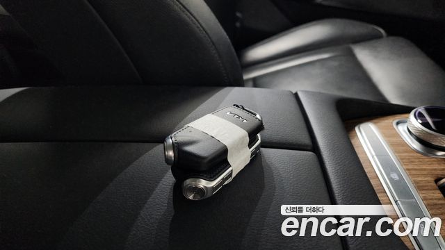 Kia K9 2022 — photo 21
