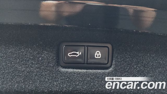 Kia K9 2022 — photo 24