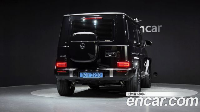Mercedes-Benz G-Class 2025 — photo 4