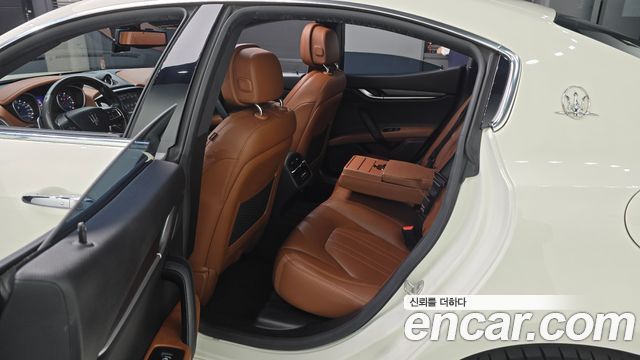 Maserati Ghibli 2016 — photo 11