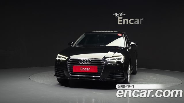 Audi A4 2018 — photo 3