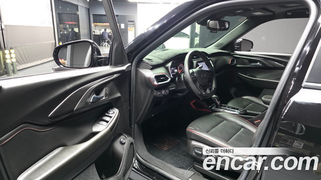 Chevrolet Korea Trailblazer 2022 — photo 13