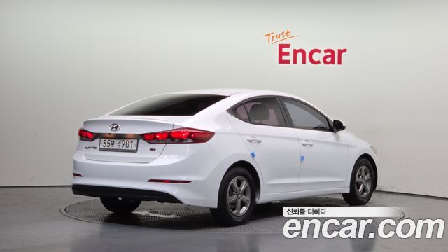 Hyundai AVANTE 2016 — photo 2