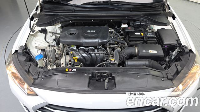 Hyundai AVANTE 2016 — photo 6