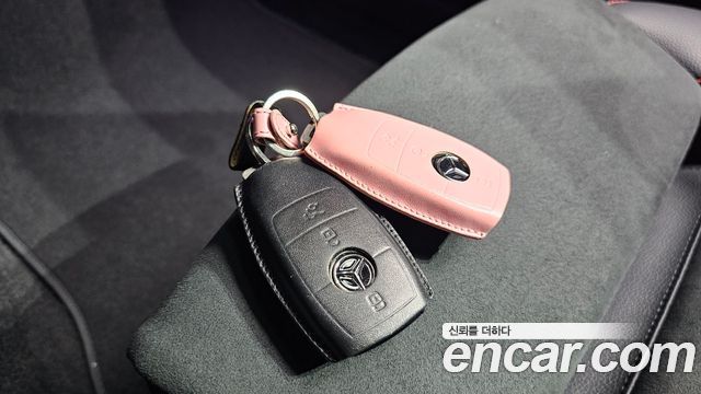 Mercedes-Benz A-Class 2023 — photo 25
