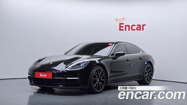 Porsche Panamera 2020 — photo 1
