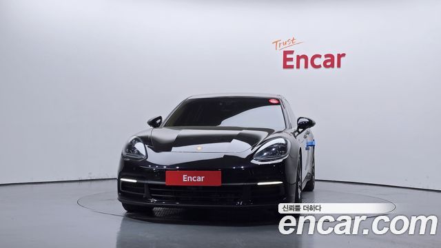 Porsche Panamera 2020 — photo 3
