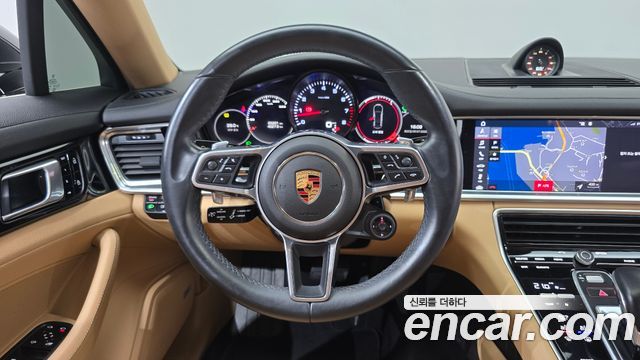 Porsche Panamera 2020 — photo 19