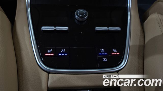 Porsche Panamera 2020 — photo 25