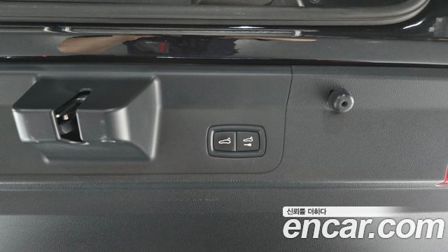 Porsche Panamera 2020 — photo 26