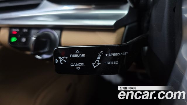 Porsche Panamera 2020 — photo 27