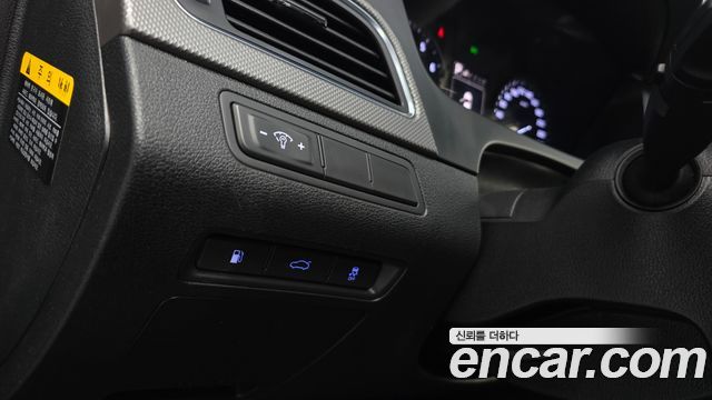 Hyundai Sonata 2016 — photo 17