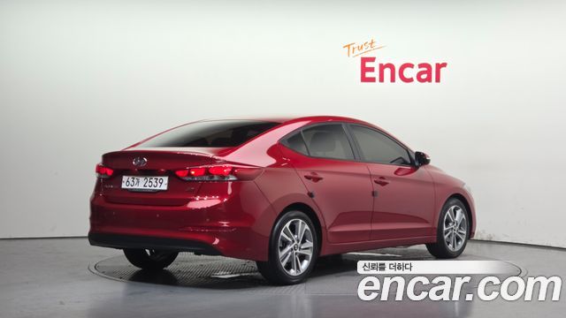 Hyundai AVANTE 2017 — photo 2