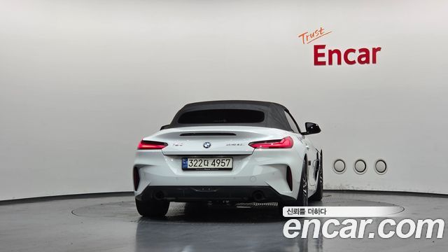 BMW Z4 2024 — photo 4