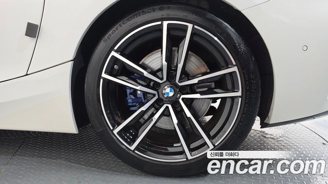 BMW Z4 2024 — photo 7
