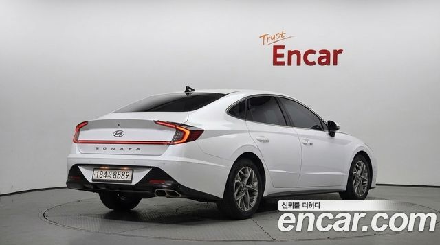 Hyundai Sonata 2022 — photo 2