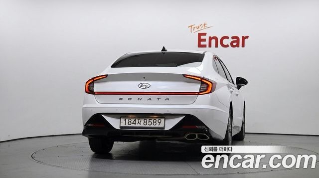Hyundai Sonata 2022 — photo 4