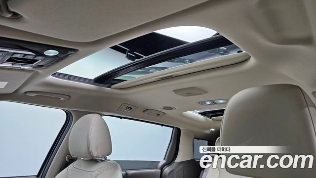 Kia Canival 2025 — photo 22