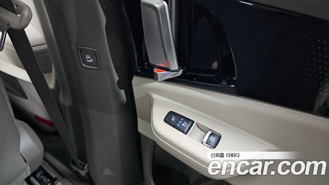Kia Canival 2025 — photo 26