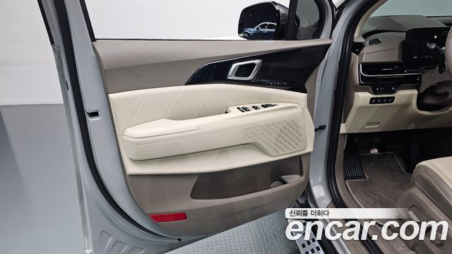 Kia Canival 2025 — photo 14