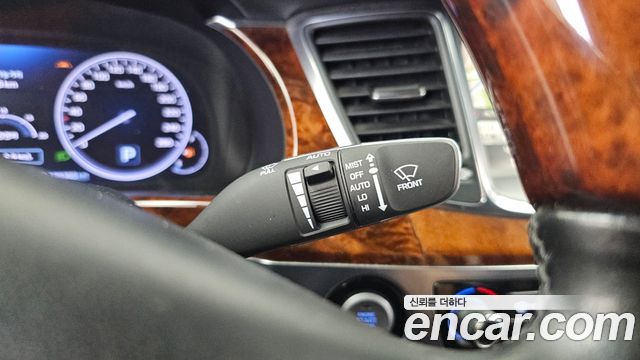 Hyundai Equus 2013 — photo 18