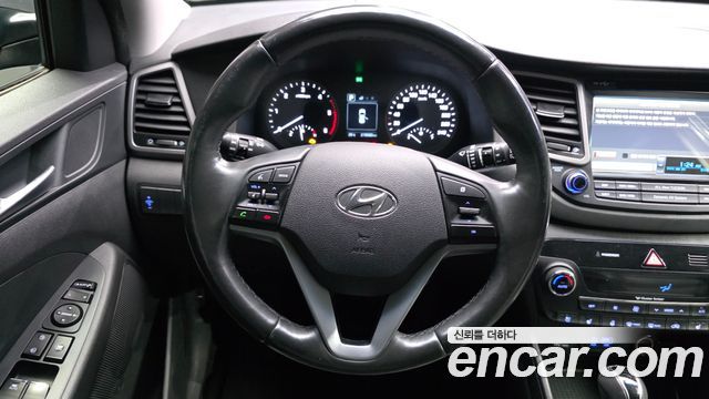 Hyundai Tucson 2016 — photo 13
