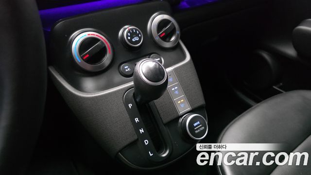 Hyundai Casper 2023 — photo 12