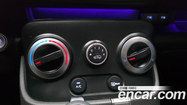 Hyundai Casper 2023 — photo 21