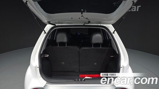 Hyundai Casper 2023 — photo 26