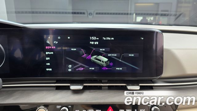 Kia Canival 2023 — photo 18