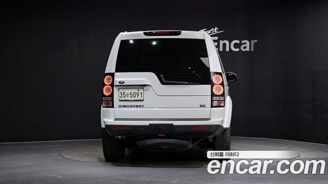 Land Rover Discovery 2016 — photo 4