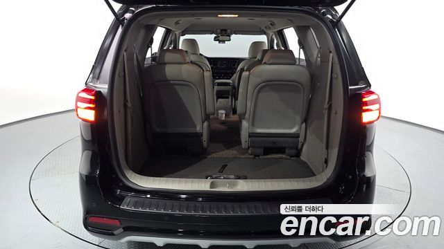 Kia Canival 2019 — photo 26