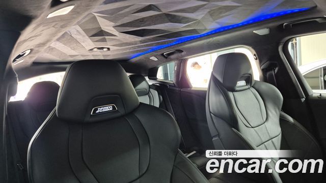 BMW XM 2026 — photo 10