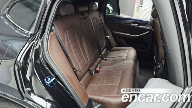 BMW X4 2025 — photo 17