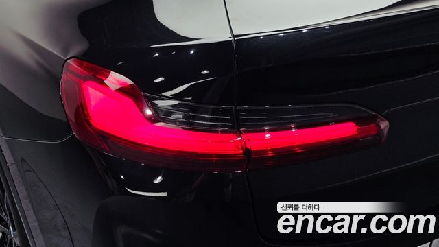 BMW X4 2025 — photo 9