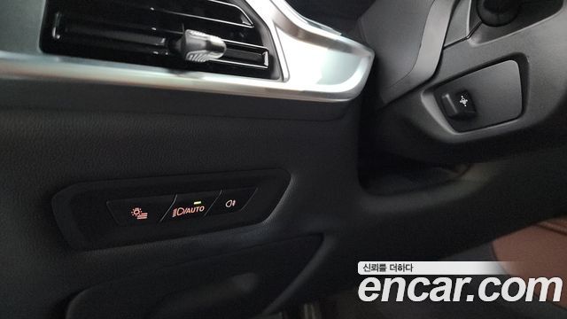 BMW X6 2025 — photo 28