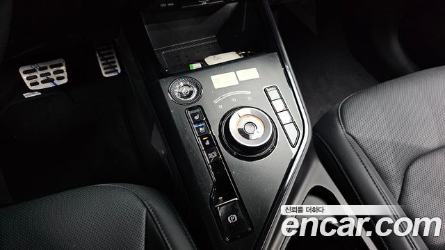 Kia Niro 2025 — photo 9