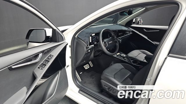 Kia Niro 2025 — photo 10