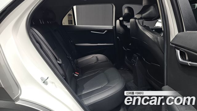 Kia Niro 2025 — photo 11