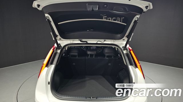 Kia Niro 2025 — photo 20