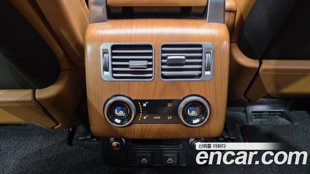 Land Rover Range Rover 2022 — photo 33
