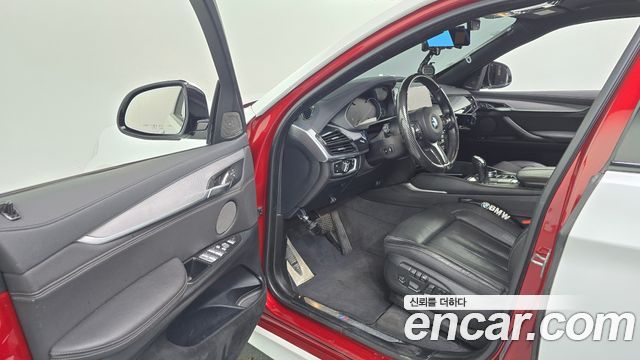 BMW X6 2018 — photo 10