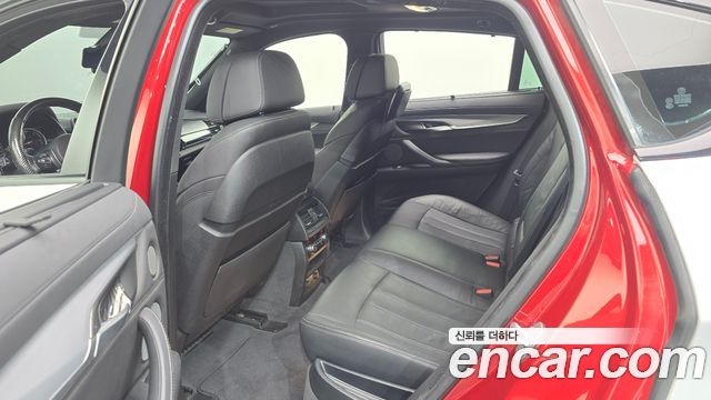 BMW X6 2018 — photo 11