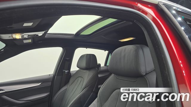 BMW X6 2018 — photo 17