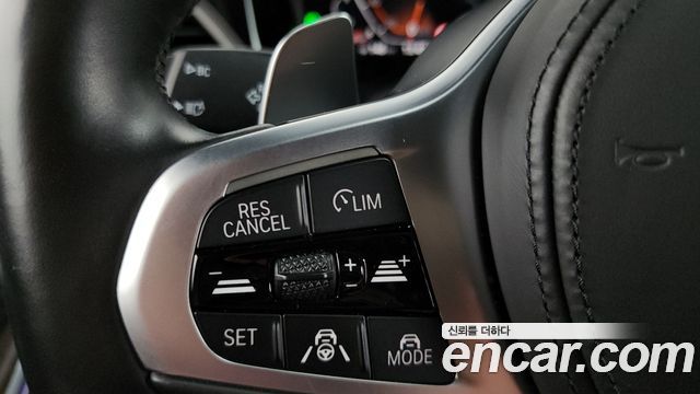 BMW 3-Series 2022 — photo 23